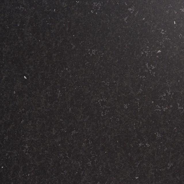 Nova Black 3