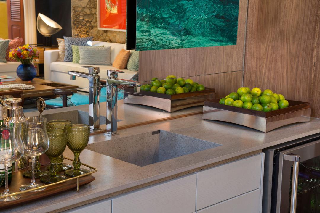 ## Dekton