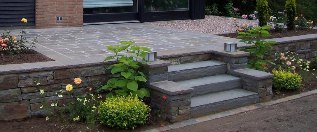 Wie lange halten Terrassenplatten aus Stein?